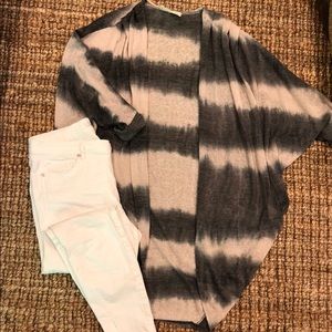 Gray and Cream Kimono Cardi Wrap